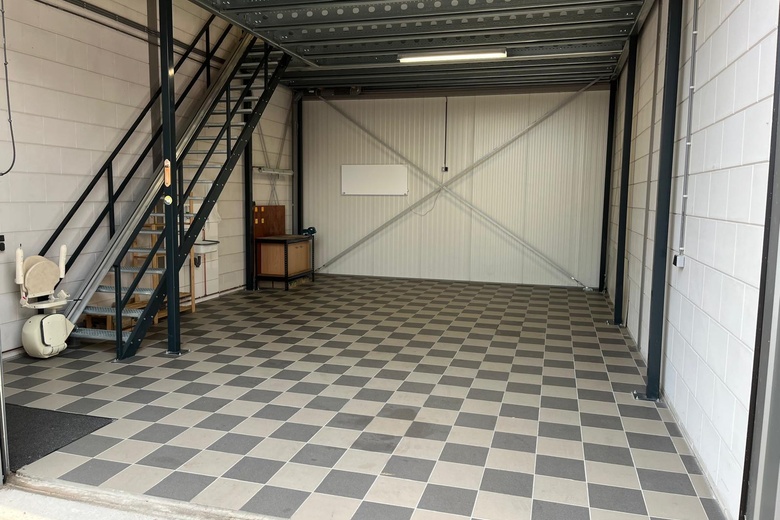 BedrijfsruimteaanMart Stamhof 54<br/> inRotterdam