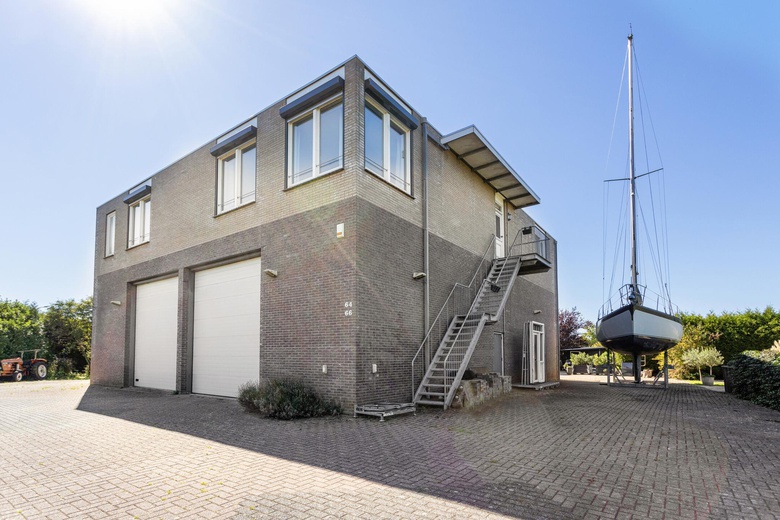 BedrijfsruimteaanVaartweg 64<br/> inLelystad