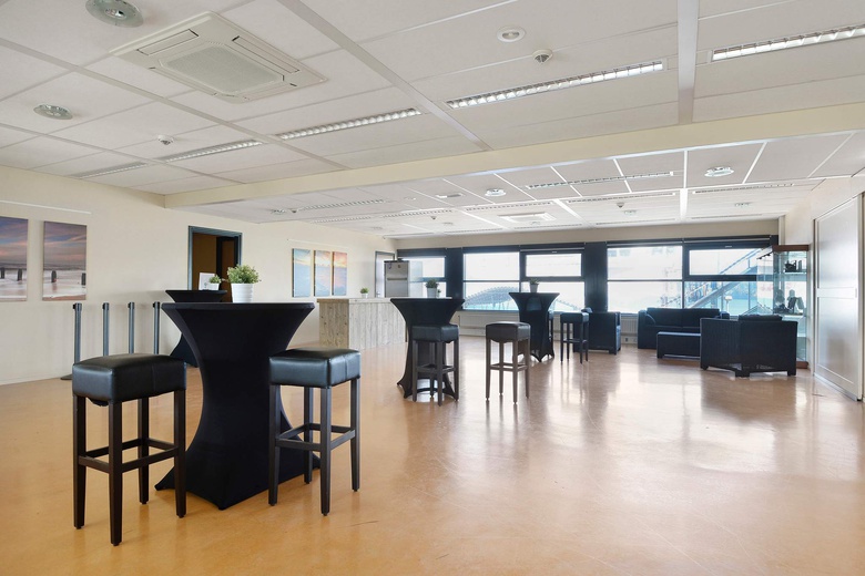 KantoorruimteaanSluisplein 33<br/> inIJmuiden KantoorruimteaanSluisplein 33<br/> inIJmuiden