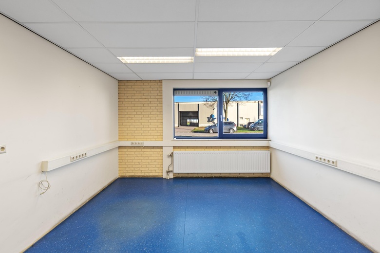 BedrijfsruimteaanHogerwerf 15<br/> inRoosendaal