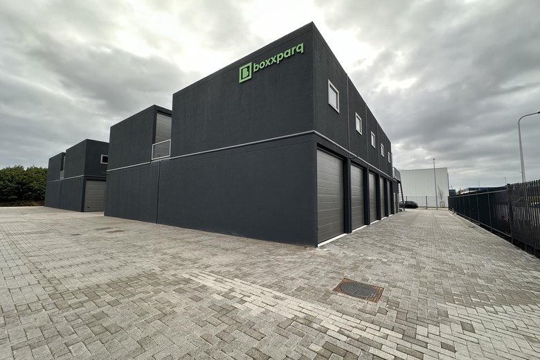 BedrijfsruimteaanTitaniumweg 182<br/> inAlphen aan den Rijn BedrijfsruimteaanTitaniumweg 182<br/> inAlphen aan den Rijn