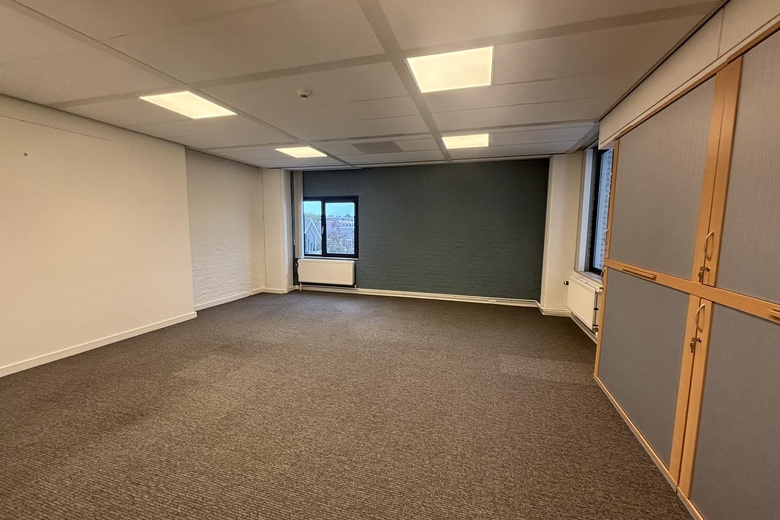 KantoorruimteaanNieuwe Tiendweg 11 a<br/> inKrimpen aan den IJssel