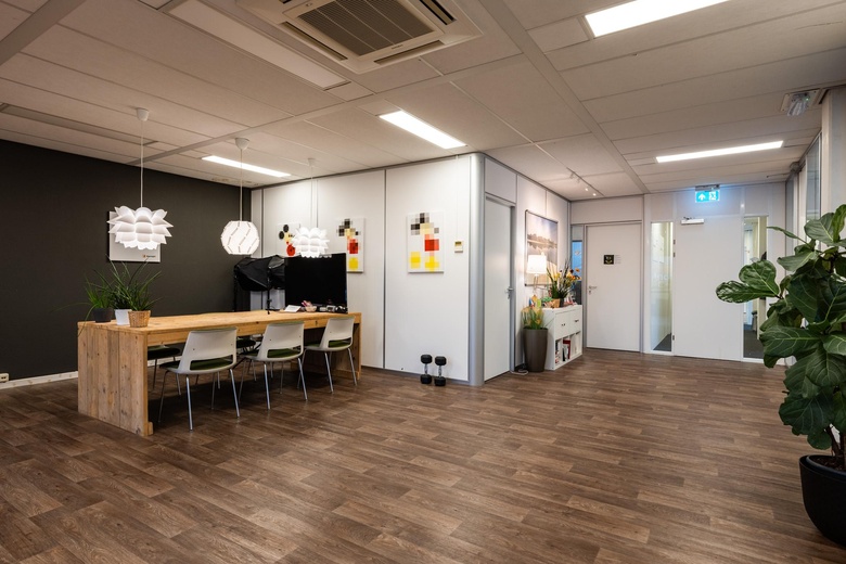 KantoorruimteaanPeppelkade 64a<br/> inHouten