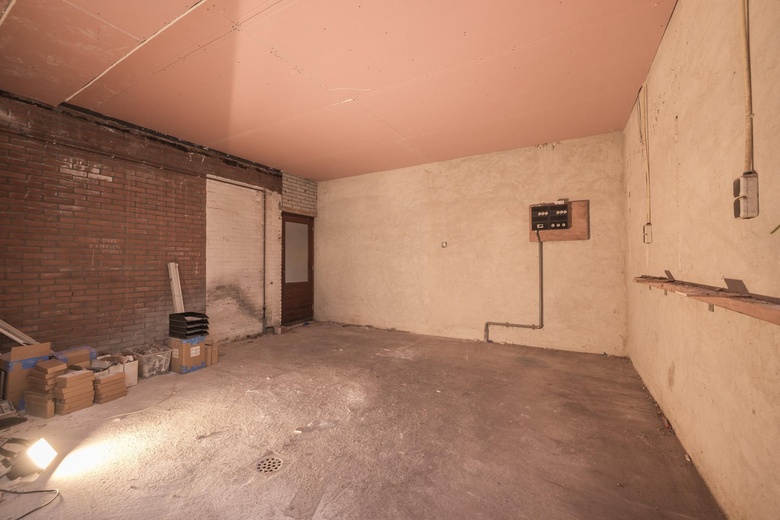 Winkelruimteaande Kempenaerstraat 3<br/> inOegstgeest Winkelruimteaande Kempenaerstraat 3<br/> inOegstgeest