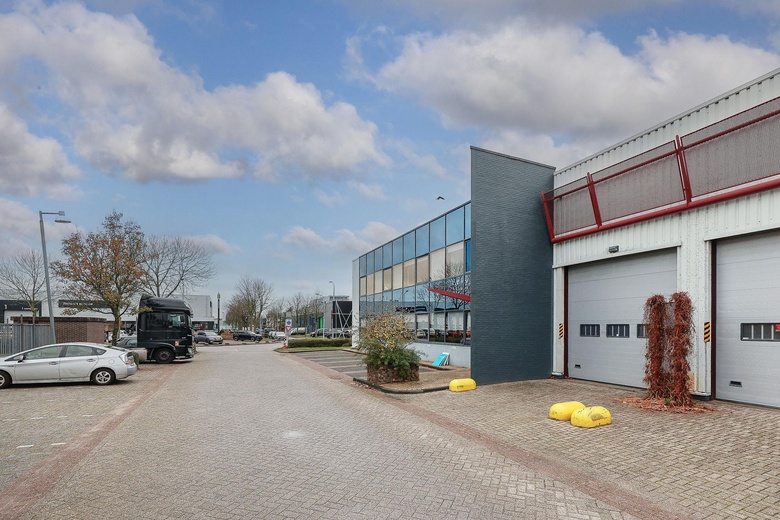 BedrijfsruimteaanParellaan 24<br/> inHoofddorp