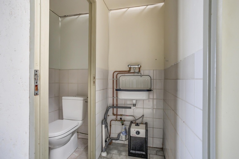 BedrijfsruimteaanVaartweg 58 M<br/> inLelystad