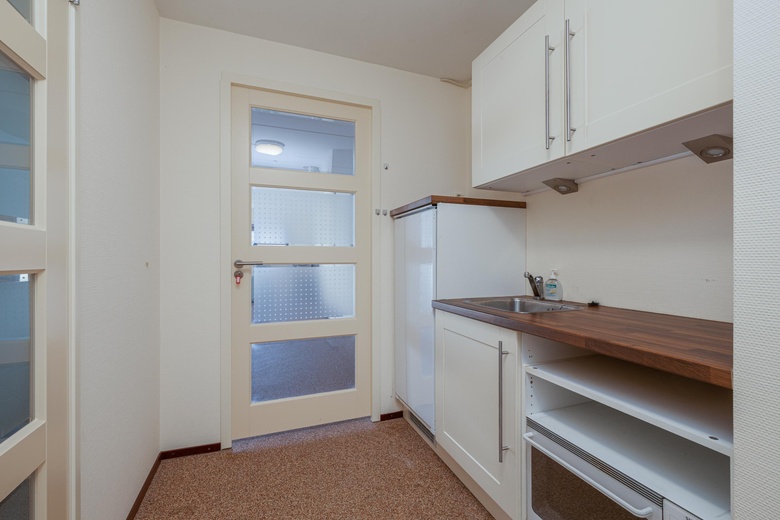 BedrijfsruimteaanVan der Waalsstraat 38<br/> inBleiswijk