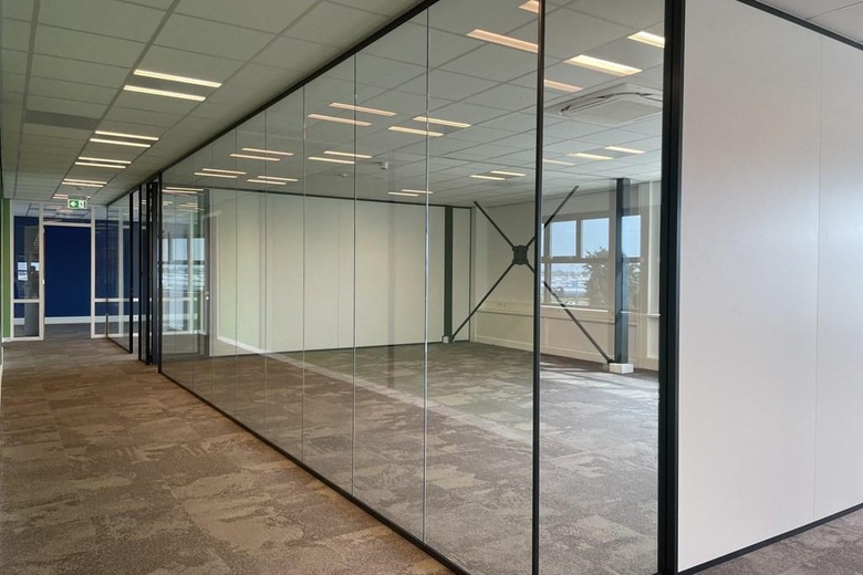 KantoorruimteaanMijnsherenweg 8<br/> inDe Kwakel KantoorruimteaanMijnsherenweg 8<br/> inDe Kwakel