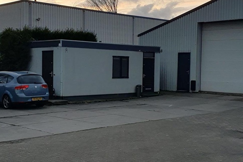 BedrijfsruimteaanLandbouwweg 87<br/> inZeewolde