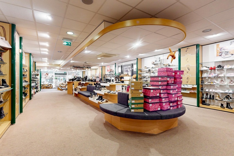 WinkelruimteaanKloosterwandstraat 22<br/> inRoermond WinkelruimteaanKloosterwandstraat 22<br/> inRoermond