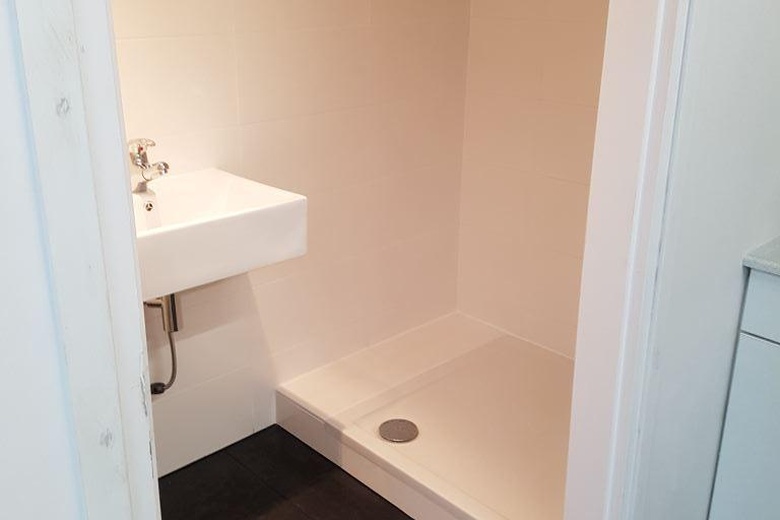 BedrijfsruimteaanAalsmeerderweg 239 P<br/> inAalsmeer BedrijfsruimteaanAalsmeerderweg 239 P<br/> inAalsmeer