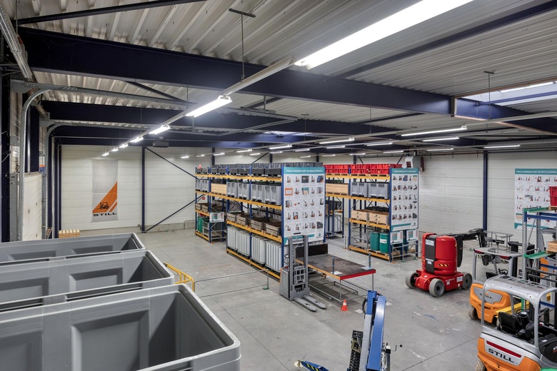 BedrijfsruimteaanSolingenstraat 49<br/> inDeventer