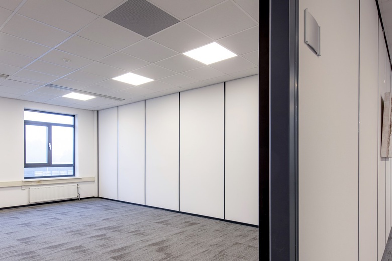 KantoorruimteaanEdisonweg 10<br/> inAlblasserdam