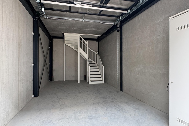 BedrijfsruimteaanHogeweyselaan 201 R<br/> inWeesp