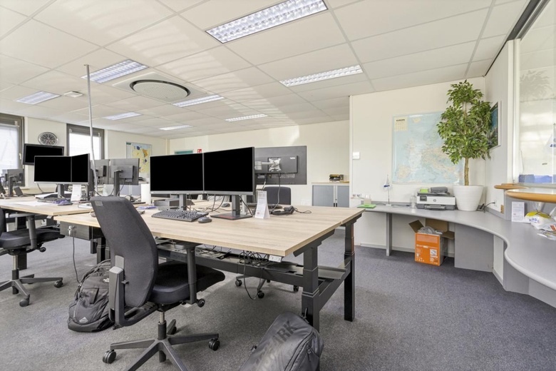 KantoorruimteaanHandelspoort 3<br/> inTerneuzen KantoorruimteaanHandelspoort 3<br/> inTerneuzen