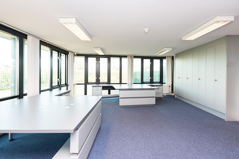 KantoorruimteaanRivierdijk 458<br/> inHardinxveld-Giessendam KantoorruimteaanRivierdijk 458<br/> inHardinxveld-Giessendam