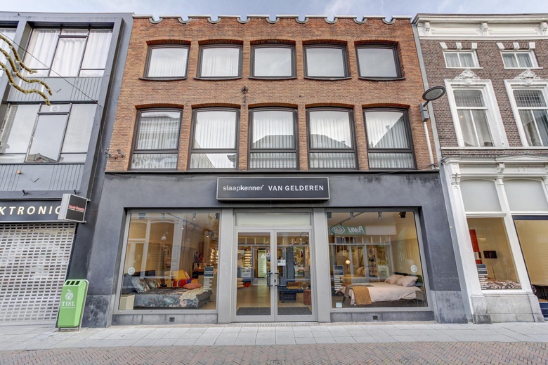 WinkelruimteaanWaterstraat 54<br/> inTiel WinkelruimteaanWaterstraat 54<br/> inTiel