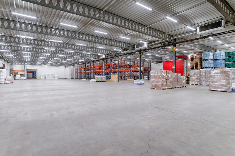 BedrijfsruimteaanJules Verneweg 76<br/> inTilburg