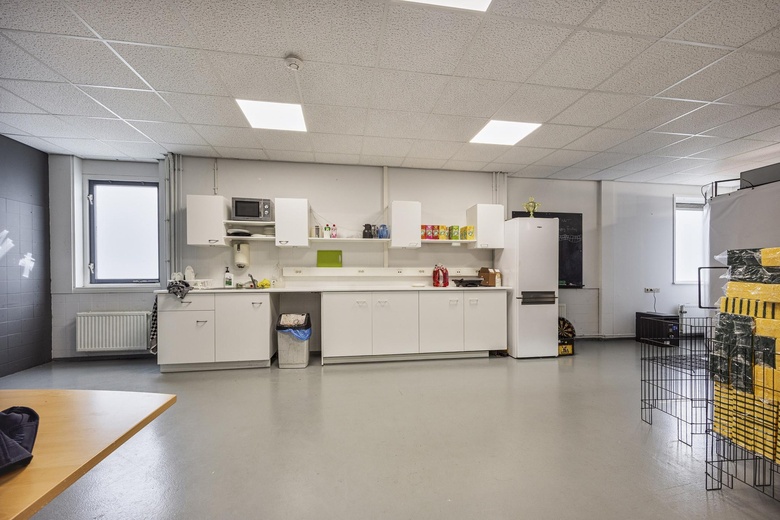 BedrijfsruimteaanKampenringweg 19<br/> inGouda BedrijfsruimteaanKampenringweg 19<br/> inGouda