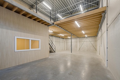 Bekijk foto 2 van Nijverheidstraat 1 b