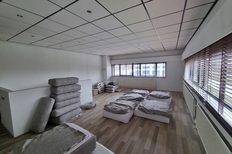 BedrijfsruimteaanLeeghwaterstraat 13 07<br/> inReeuwijk