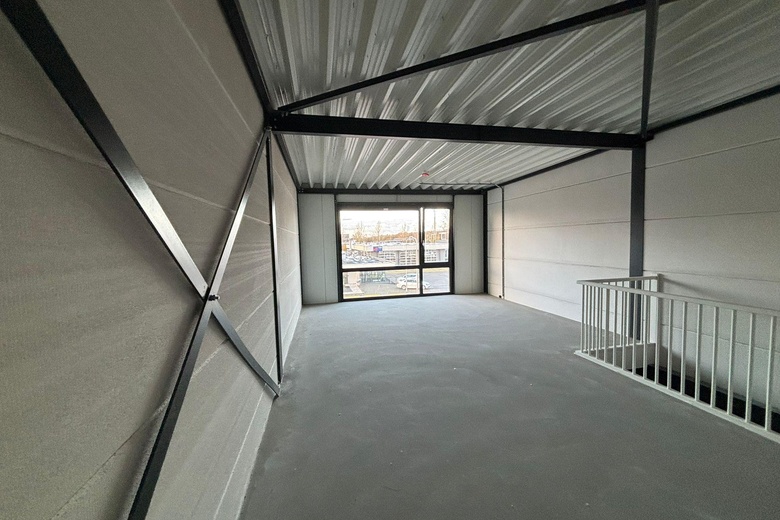 BedrijfsruimteaanHedikhuizerweg 15 C 2<br/> inDen Bosch