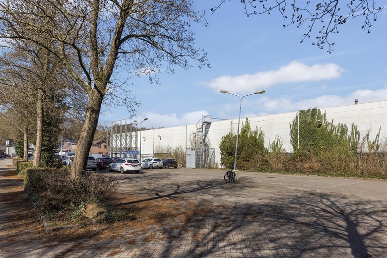 BedrijfsruimteaanVlijtseweg 72 - 98<br/> inApeldoorn BedrijfsruimteaanVlijtseweg 72 - 98<br/> inApeldoorn