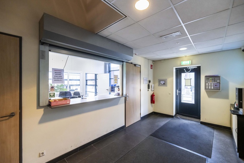 BedrijfsruimteaanHandelscentrum ZHZ 40 b<br/> inBarendrecht