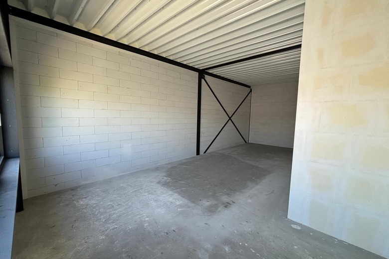 BedrijfsruimteaanFriezenstraat 12 N<br/> inRosmalen BedrijfsruimteaanFriezenstraat 12 N<br/> inRosmalen
