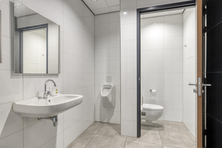 BedrijfsruimteaanRijnerf 17<br/> inNijkerk