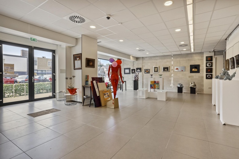 WinkelruimteaanKloosterstraat 14 - 66<br/> inGrubbenvorst WinkelruimteaanKloosterstraat 14 - 66<br/> inGrubbenvorst