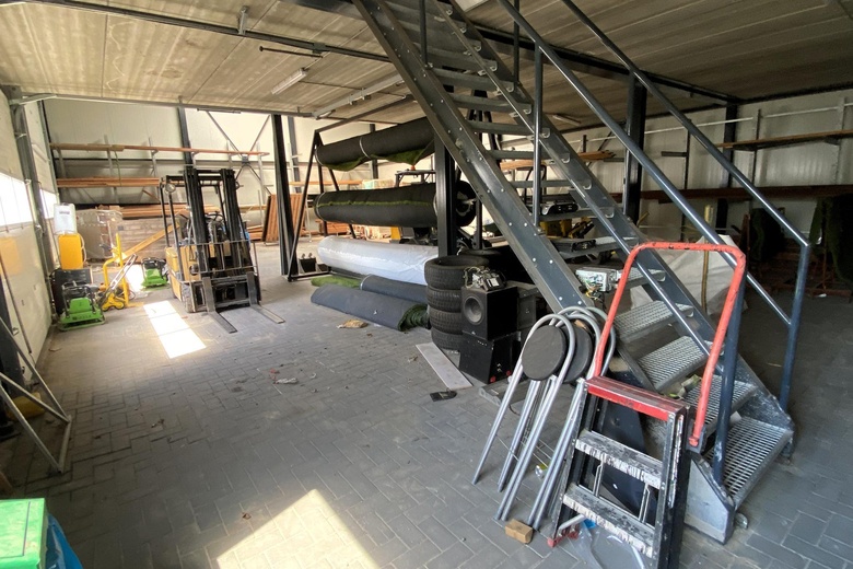 BedrijfsruimteaanSplijtbakweg 27<br/> inAlmere BedrijfsruimteaanSplijtbakweg 27<br/> inAlmere