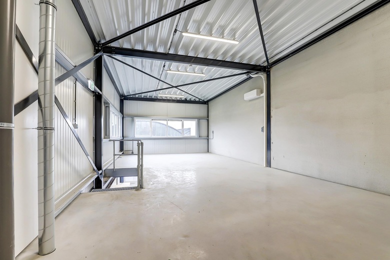 BedrijfsruimteaanSpoorlaan Noord 176<br/> inRoermond