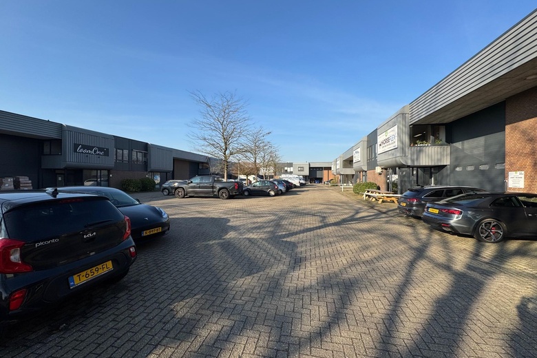 BedrijfsruimteaanPenningweg 32 A<br/> inEtten-Leur BedrijfsruimteaanPenningweg 32 A<br/> inEtten-Leur