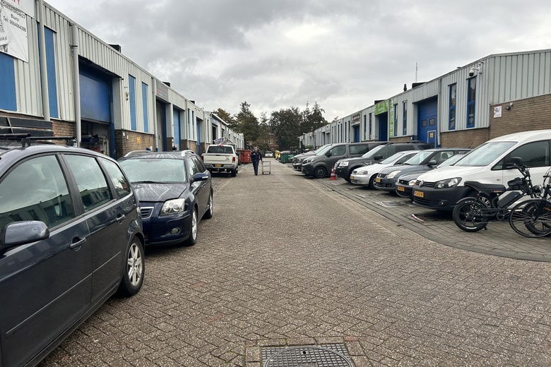 BedrijfsruimteaanDekkershoek 23<br/> inDen Haag BedrijfsruimteaanDekkershoek 23<br/> inDen Haag