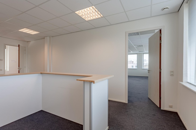 KantoorruimteaanDe Schans 9A<br/> inHardenberg KantoorruimteaanDe Schans 9A<br/> inHardenberg