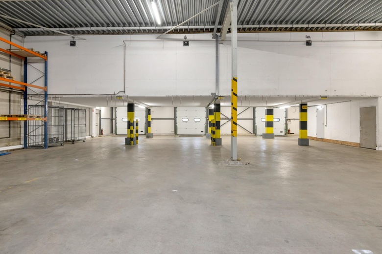 BedrijfsruimteaanPanovenweg 10<br/> inTiel