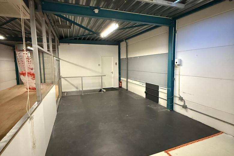 BedrijfsruimteaanSatellietbaan 13 E<br/> inHillegom