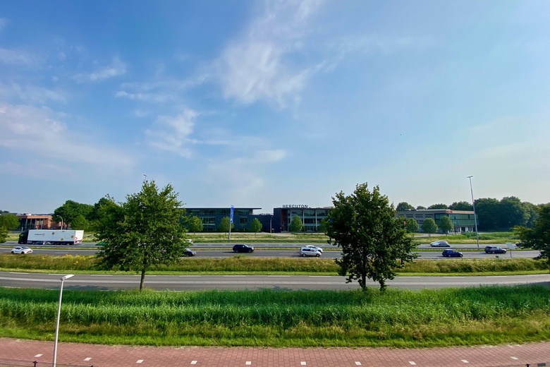 KantoorruimteaanMiddelweg 4<br/> inNieuwkuijk KantoorruimteaanMiddelweg 4<br/> inNieuwkuijk