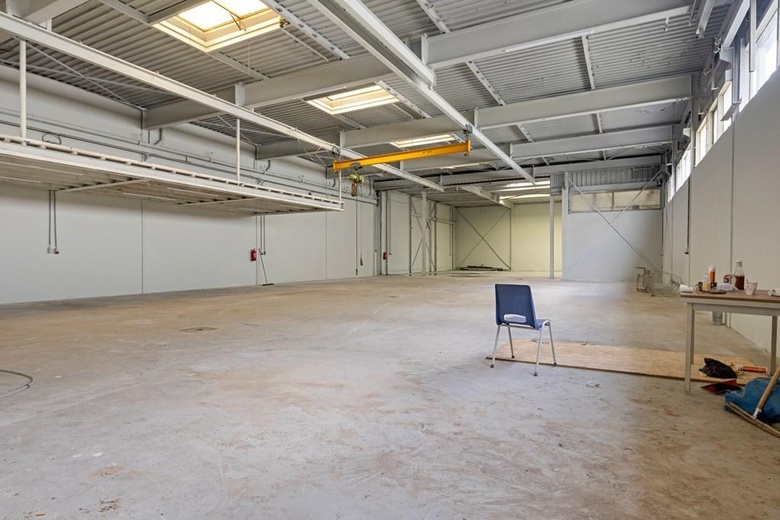 BedrijfsruimteaanMarconistraat 20<br/> inVlaardingen BedrijfsruimteaanMarconistraat 20<br/> inVlaardingen