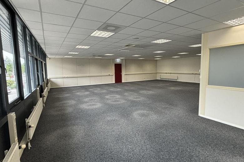 KantoorruimteaanLoopkantstraat 23<br/> inUden