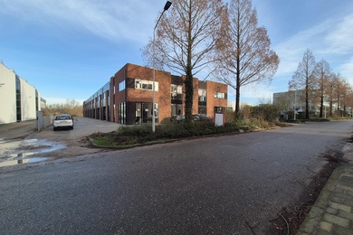 Bekijk foto 2 van Stephensonweg 16 a
