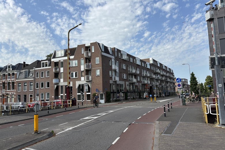 Bekijk foto 1 van Kaatstraat 2 - 12 Bekijk foto 1 van Kaatstraat 2 - 12