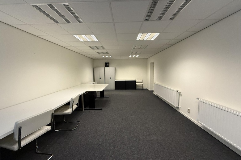 KantoorruimteaanVenbroekstraat 7<br/> inNieuwkuijk KantoorruimteaanVenbroekstraat 7<br/> inNieuwkuijk