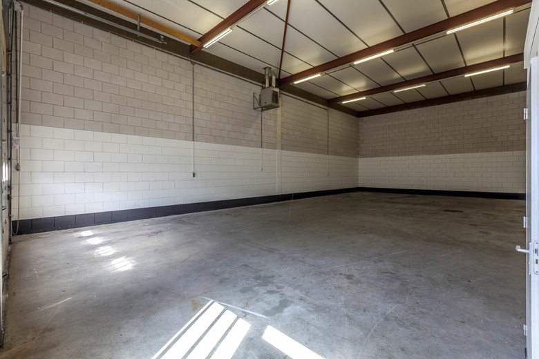 BedrijfsruimteaanIndustrieweg 60 -124*<br/> inWormerveer