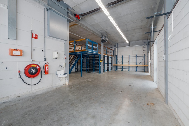 BedrijfsruimteaanLorentzstraat 85<br/> inBleiswijk