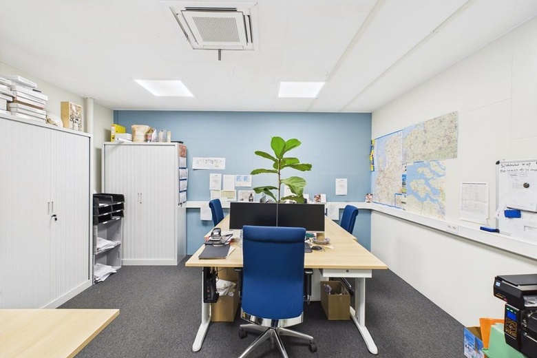 BedrijfsruimteaanExpeditieweg 68<br/> inOostburg