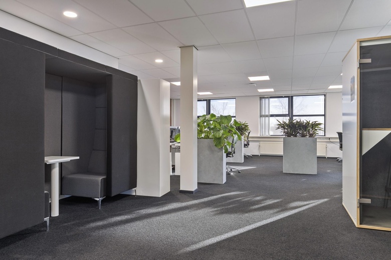 KantoorruimteaanVan 't Hoffstraat 28<br/> inNijkerk KantoorruimteaanVan 't Hoffstraat 28<br/> inNijkerk