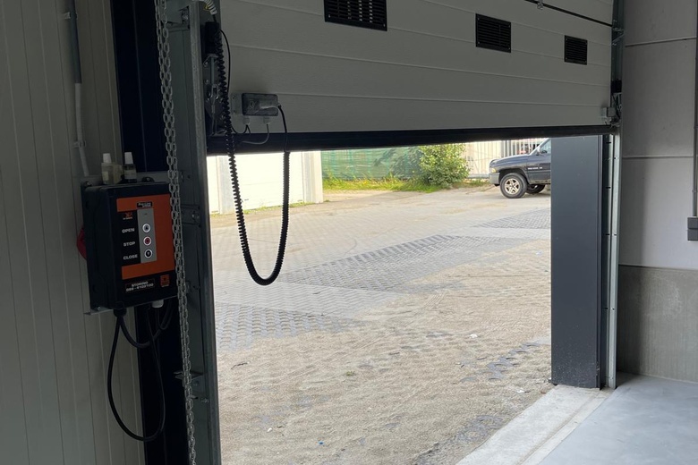 BedrijfsruimteaanRaasdorperweg 150 M<br/> inLijnden BedrijfsruimteaanRaasdorperweg 150 M<br/> inLijnden