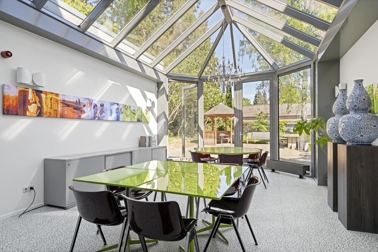 KantoorruimteaanArnhemsestraatweg 8<br/> inVelp